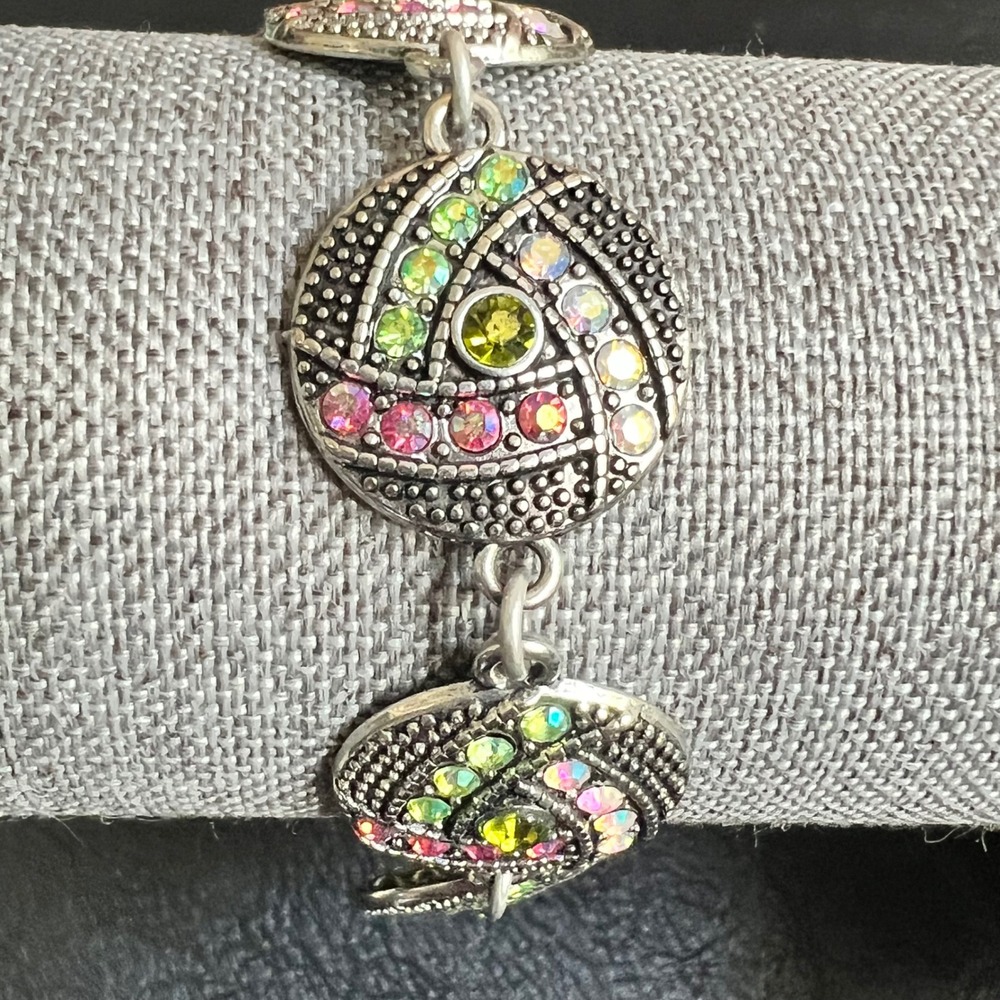 Swirl Medallion Link Bracelet 7.75" Multi Excellent